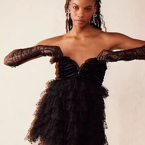 Off-Shoulder Black Ruffle Tulle Cocktail Dress